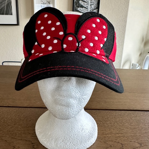 NEW Disney Adult Minnie Mouse Bow Visor - Picture 1 of 7
